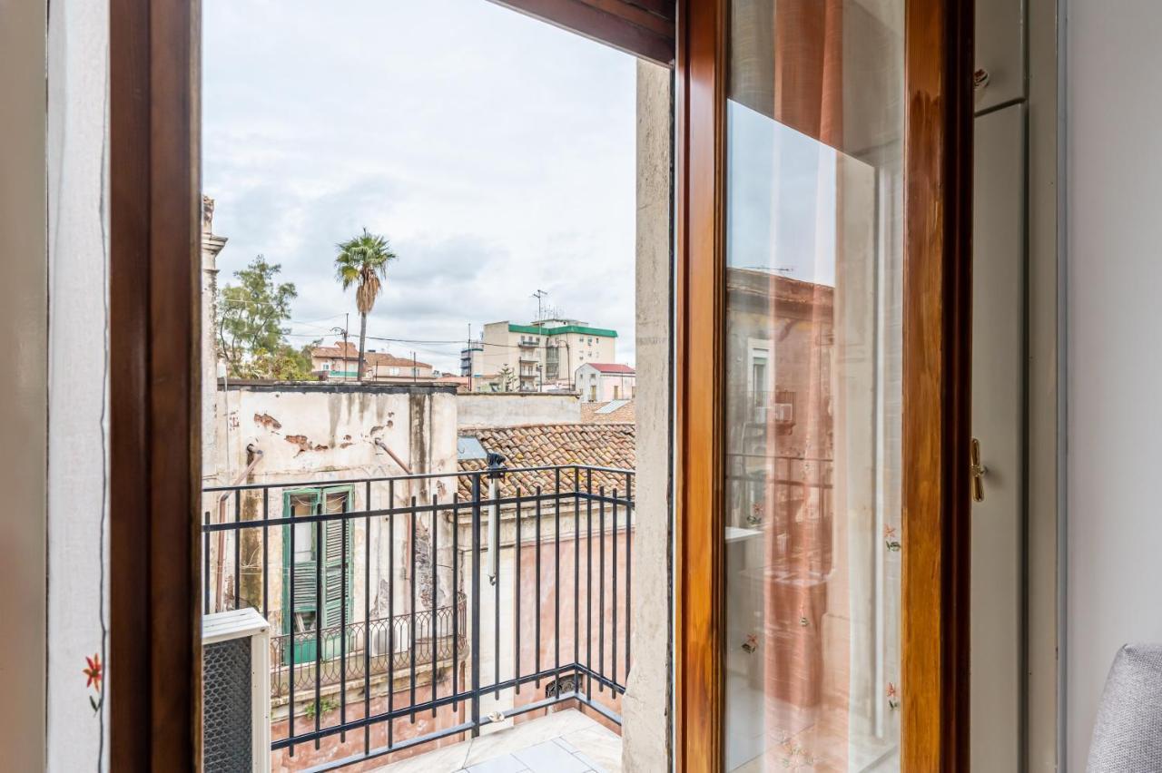 Catania Central And Comfy Apartments Экстерьер фото