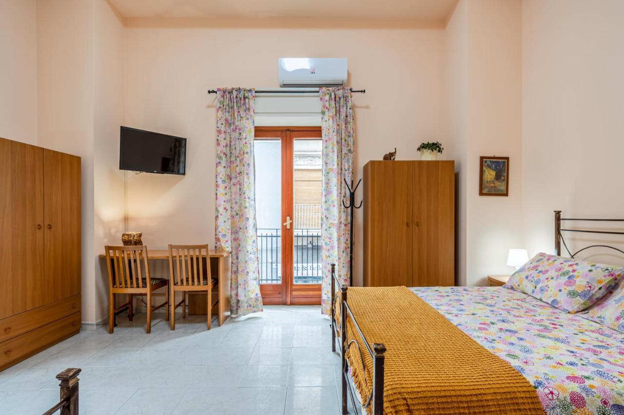 Catania Central And Comfy Apartments Экстерьер фото